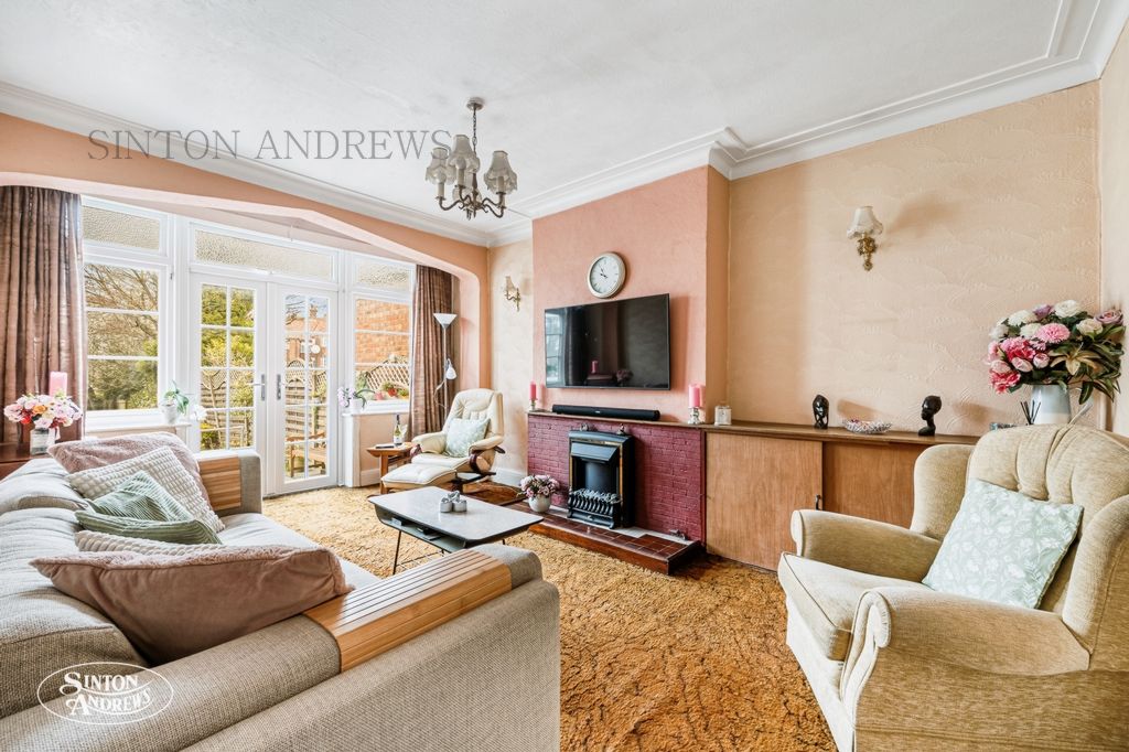 Property photo 2 of 11 Photo 2