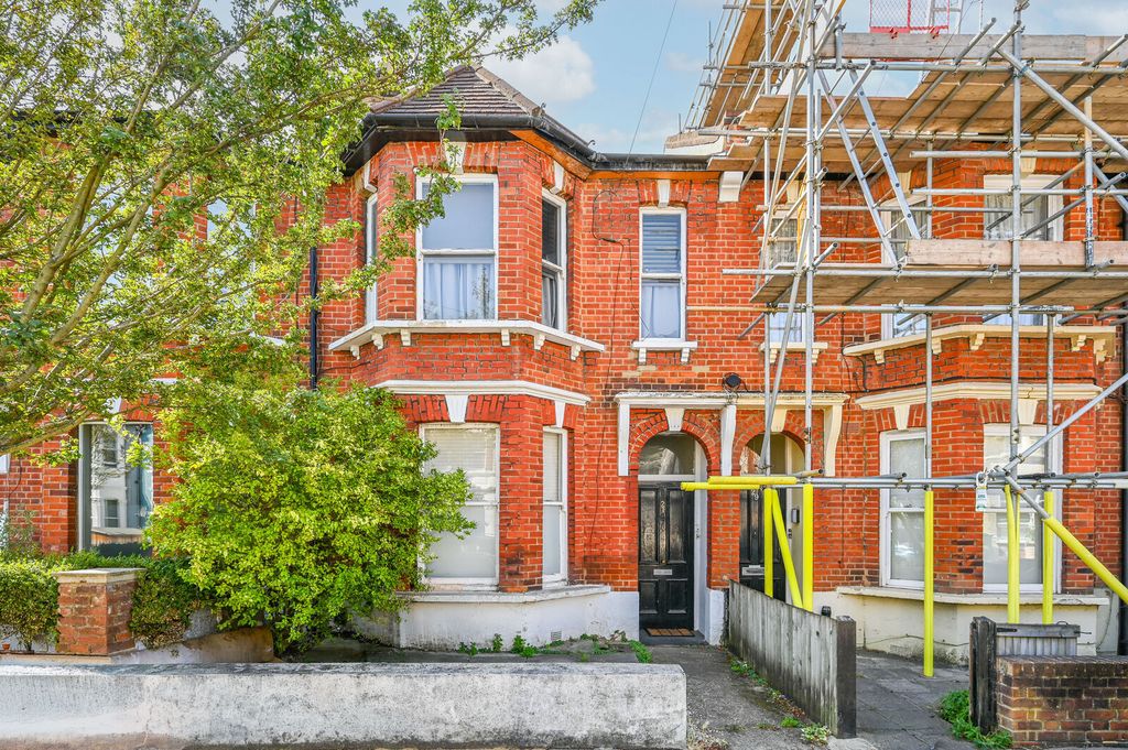 Property photo 1 of 7