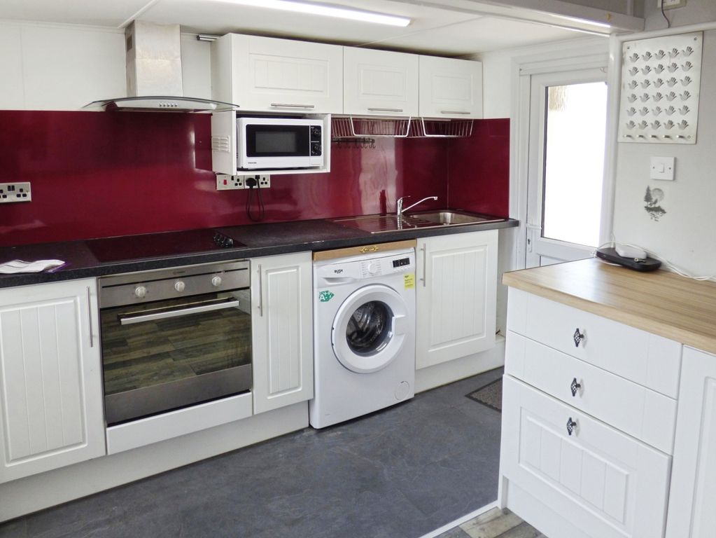 Property photo 2 of 10 Pbox-Img.Jpg