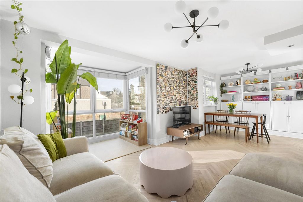 Property photo 1 of 21 18.Jpg