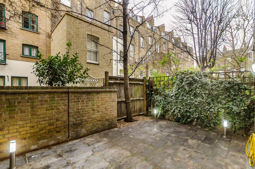 Property photo 2 of 9