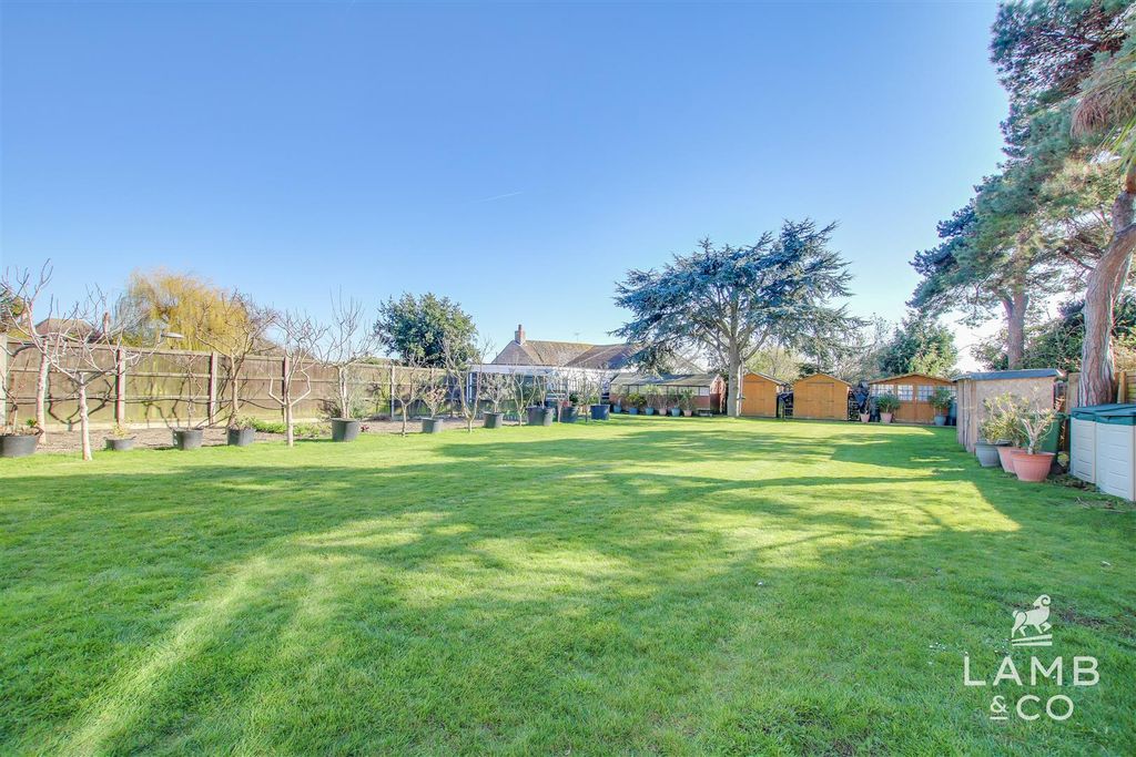 Property photo 1 of 35