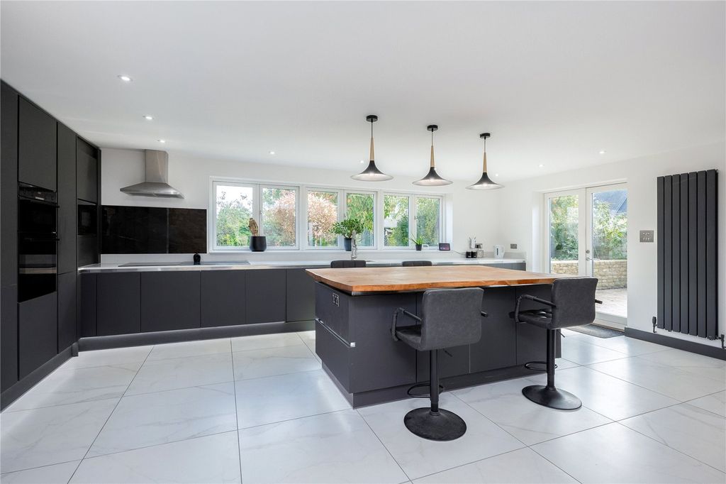 Property photo 1 of 14 Kitchen
