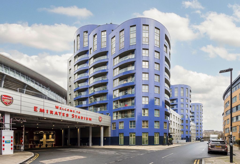 Property photo 1 of 19