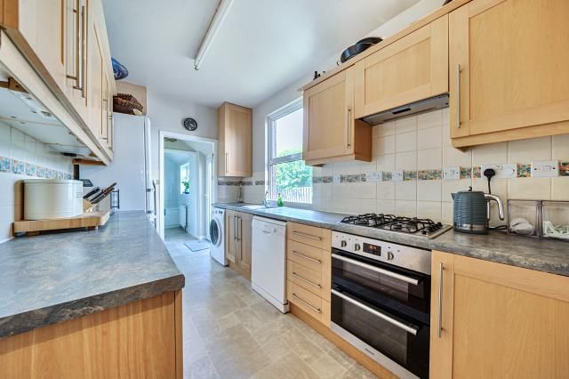 Property photo 3 of 21 Kitchen