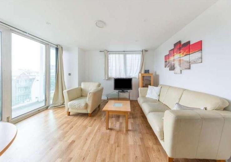 Property photo 3 of 8 Reception Room
