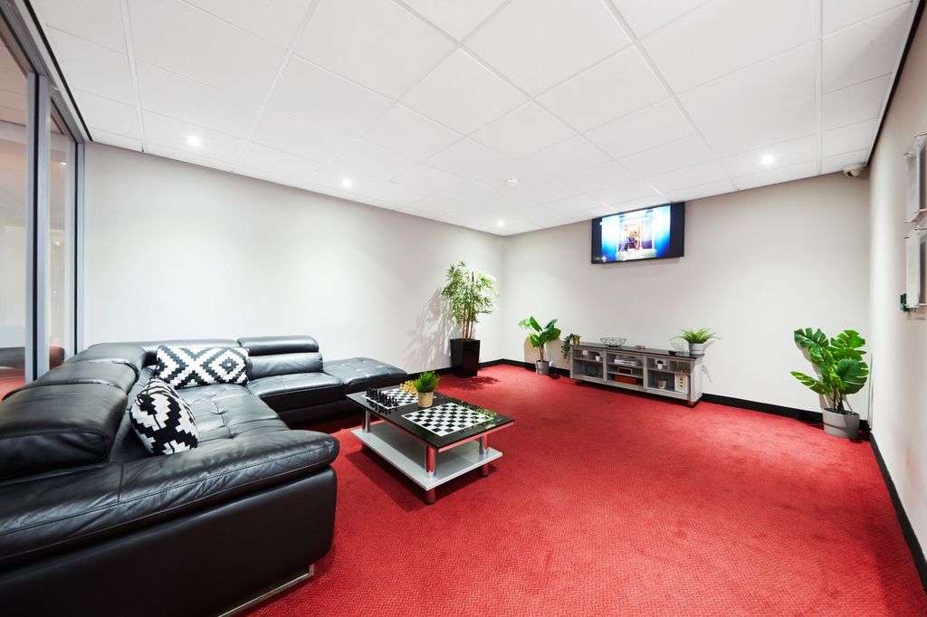 Property photo 2 of 4