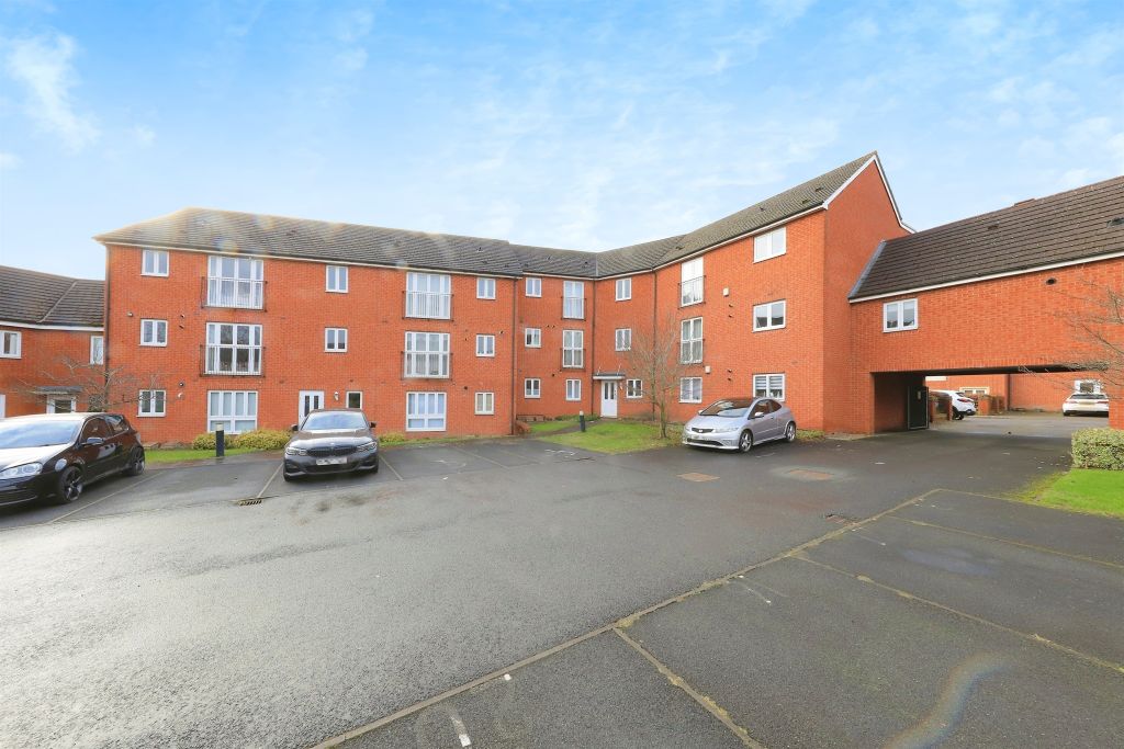 Property photo 1 of 17