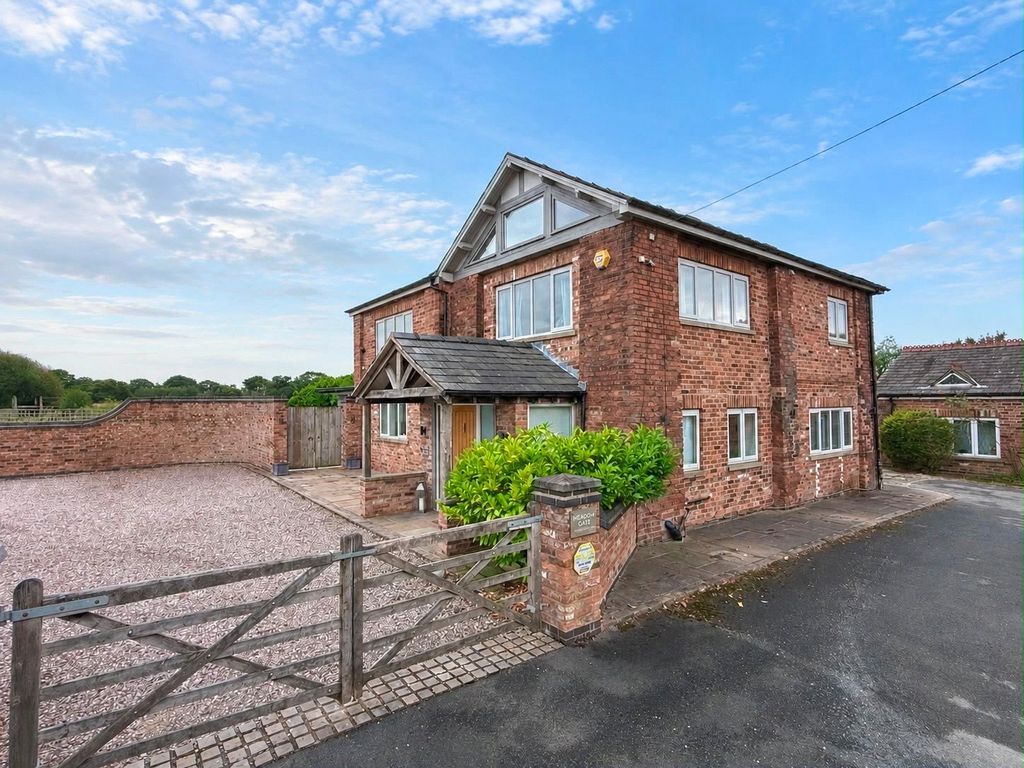 Property photo 1 of 42 Picture No. 39