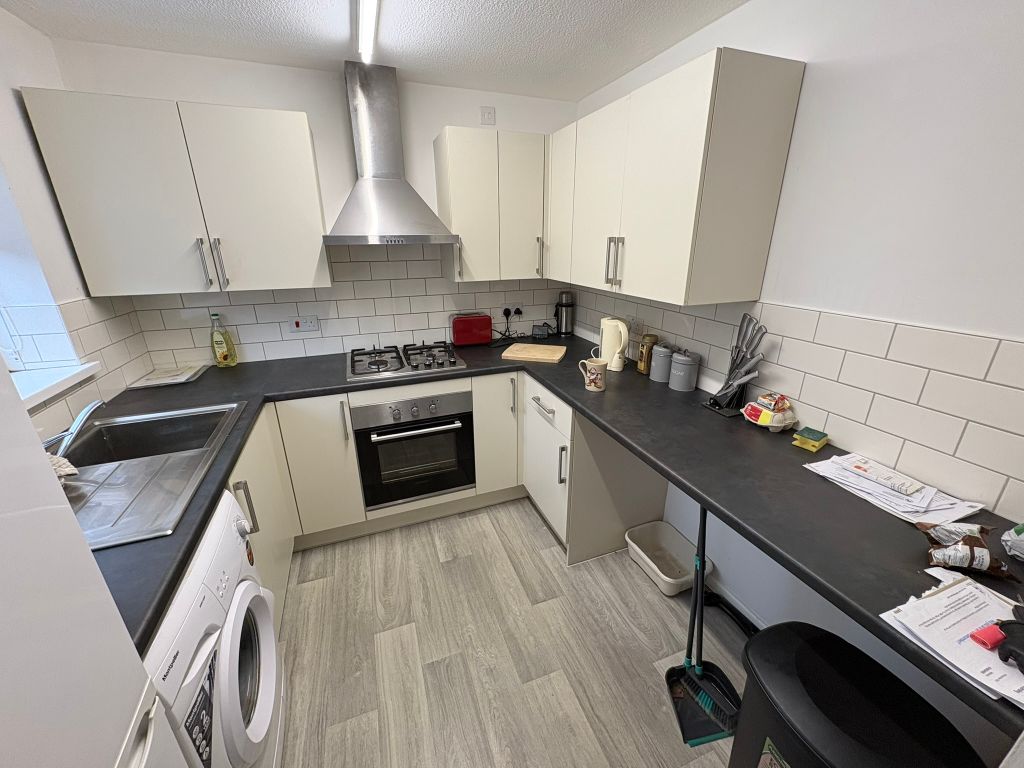 Property photo 3 of 7 Img_4831