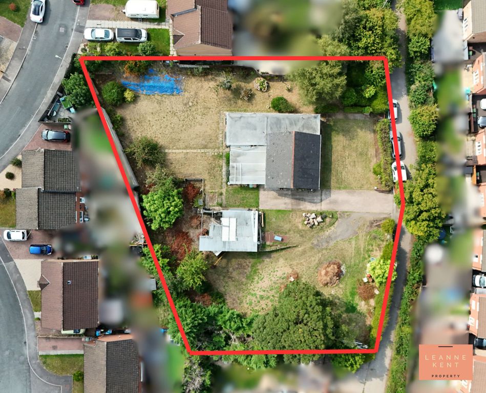 Property photo 2 of 37