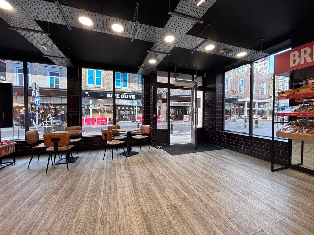 Property photo 2 of 12 Picture No. 09