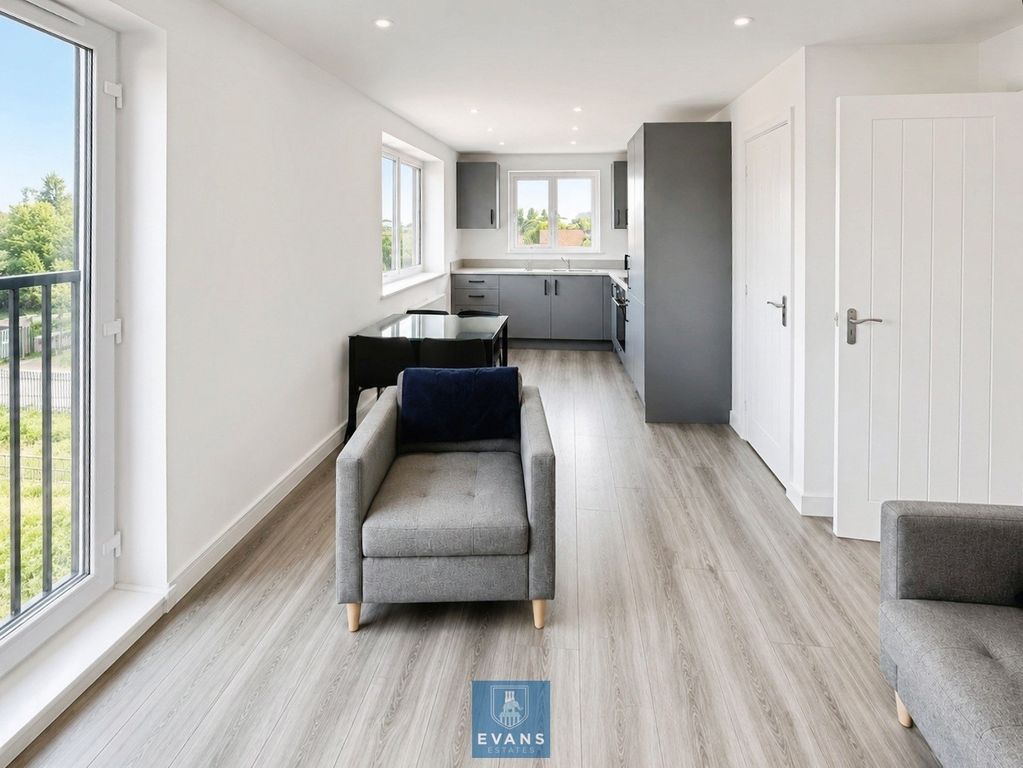 Property photo 3 of 9 Open Plan Living