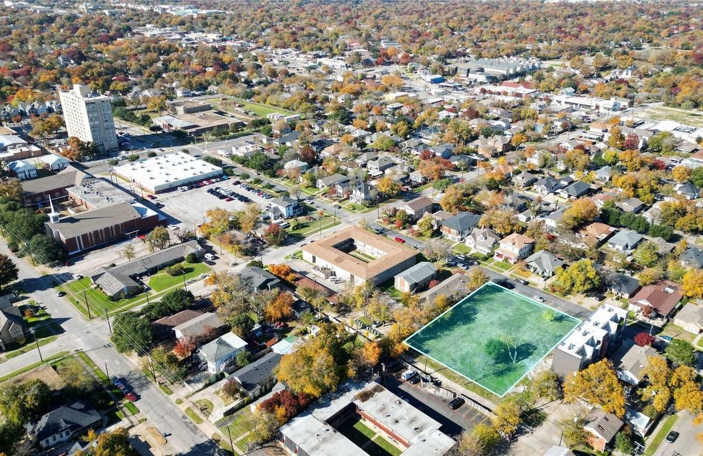 Property photo 3 of 5 <Alttext/>