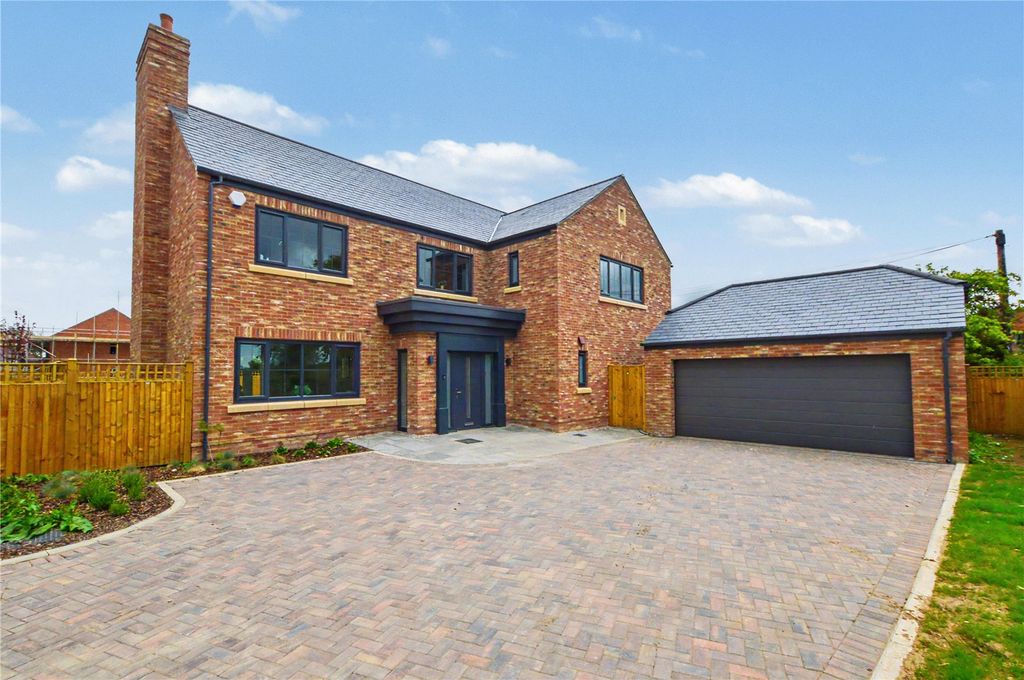 Property photo 1 of 24 Picture No. 53