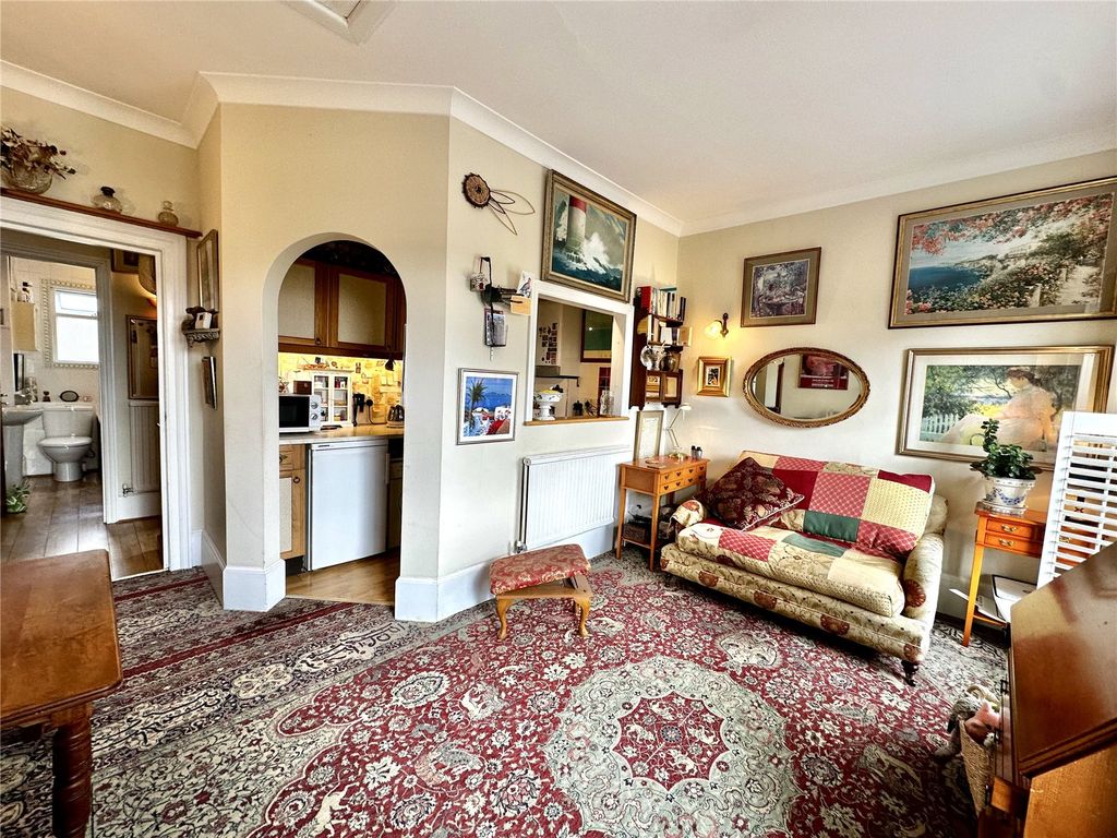 Property photo 2 of 8 Picture No. 06