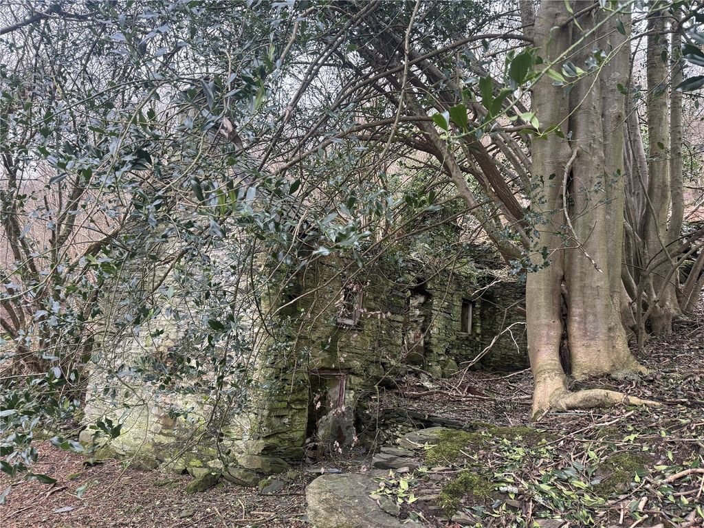 Property photo 3 of 11 Picture No. 02