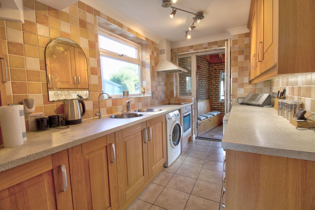 Property photo 2 of 12 A3