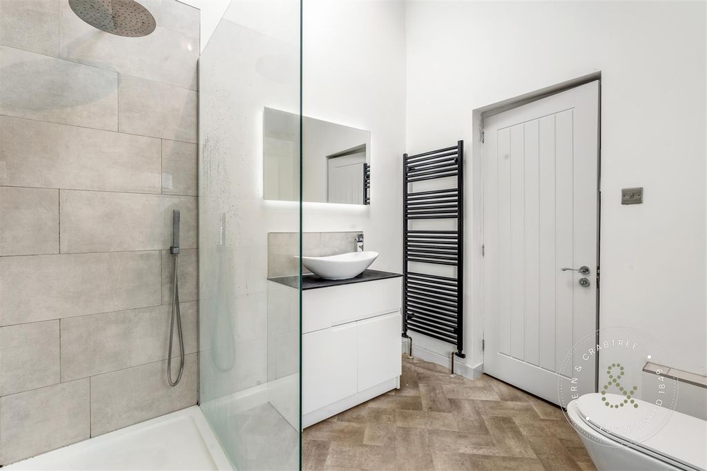 Property photo 2 of 27 Untitled-27.Jpg