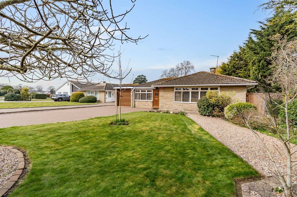 Property photo 1 of 29