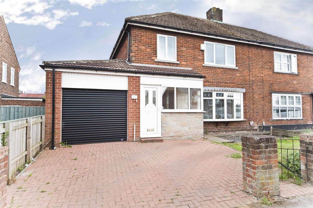 Property photo 1 of 23