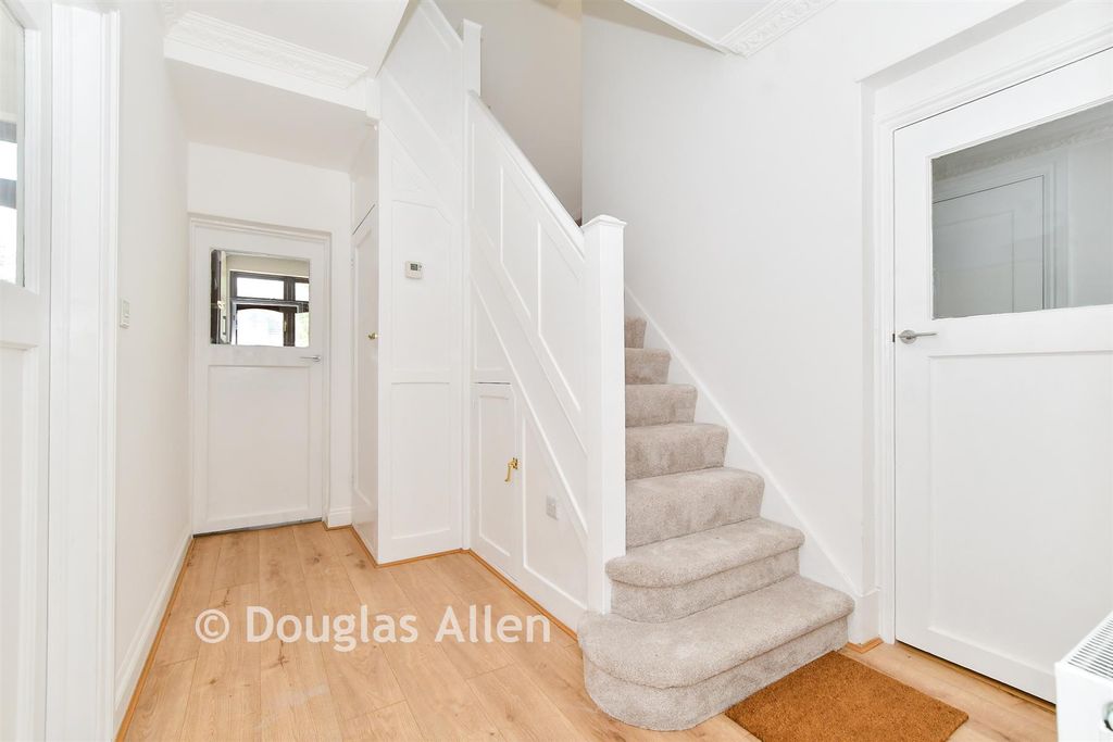 Property photo 3 of 15 Hallway