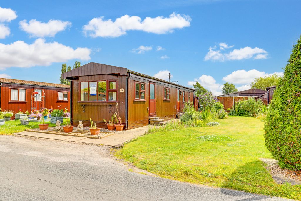 Property photo 1 of 15 9322