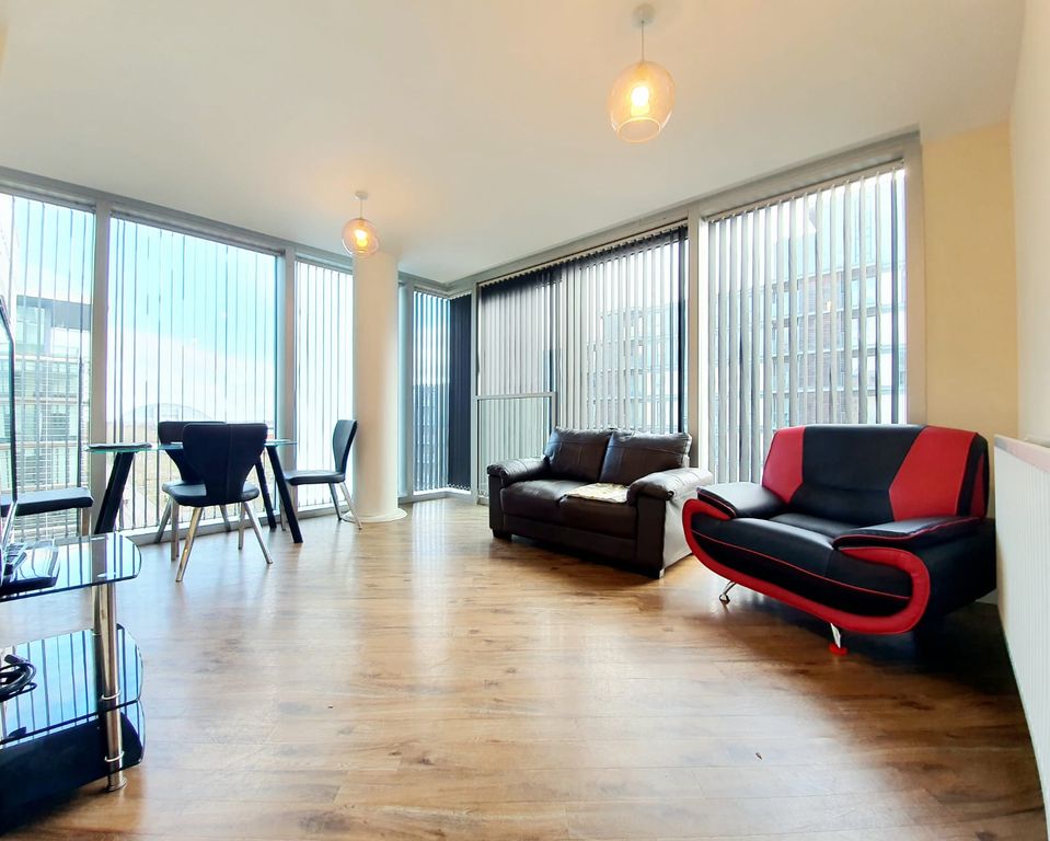 Property photo 3 of 10 Open Plan Living