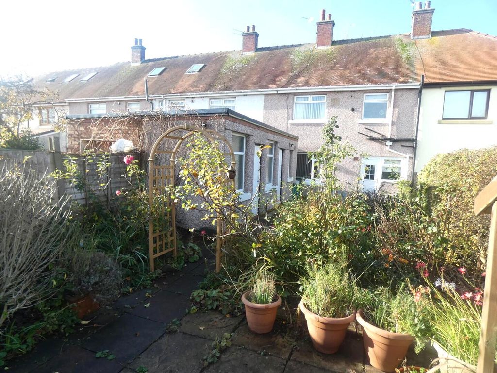 Property photo 2 of 13