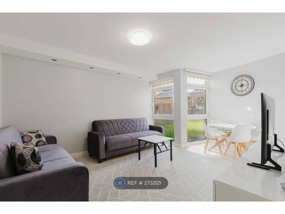 Property photo 2 of 29