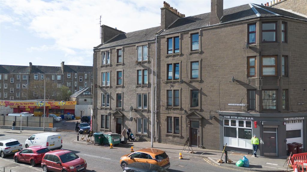 Property photo 2 of 17 Dji_0045.Jpg