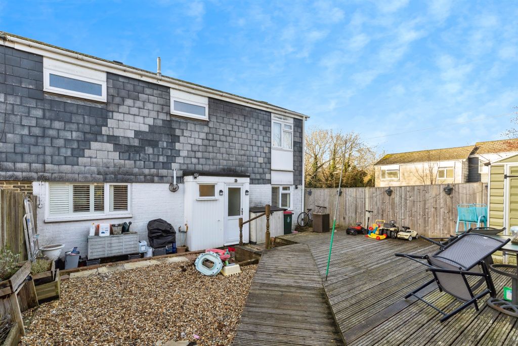 Property photo 2 of 12