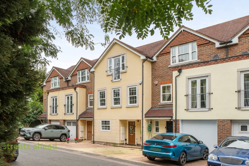 Property photo 1 of 20 200c9162-55A1-426...