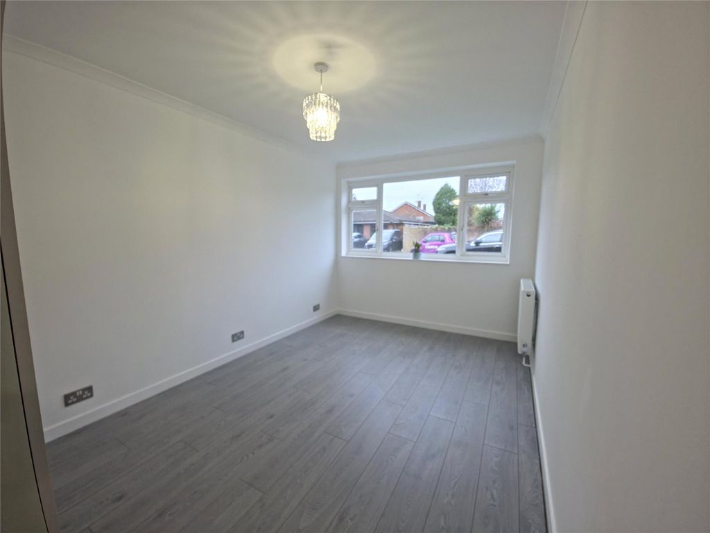 Property photo 3 of 10 Picture No. 65