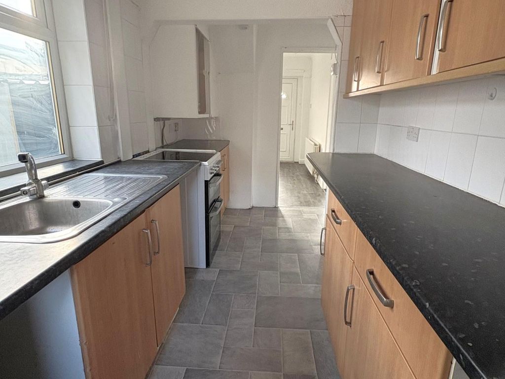 Property photo 3 of 12 11.Jpg