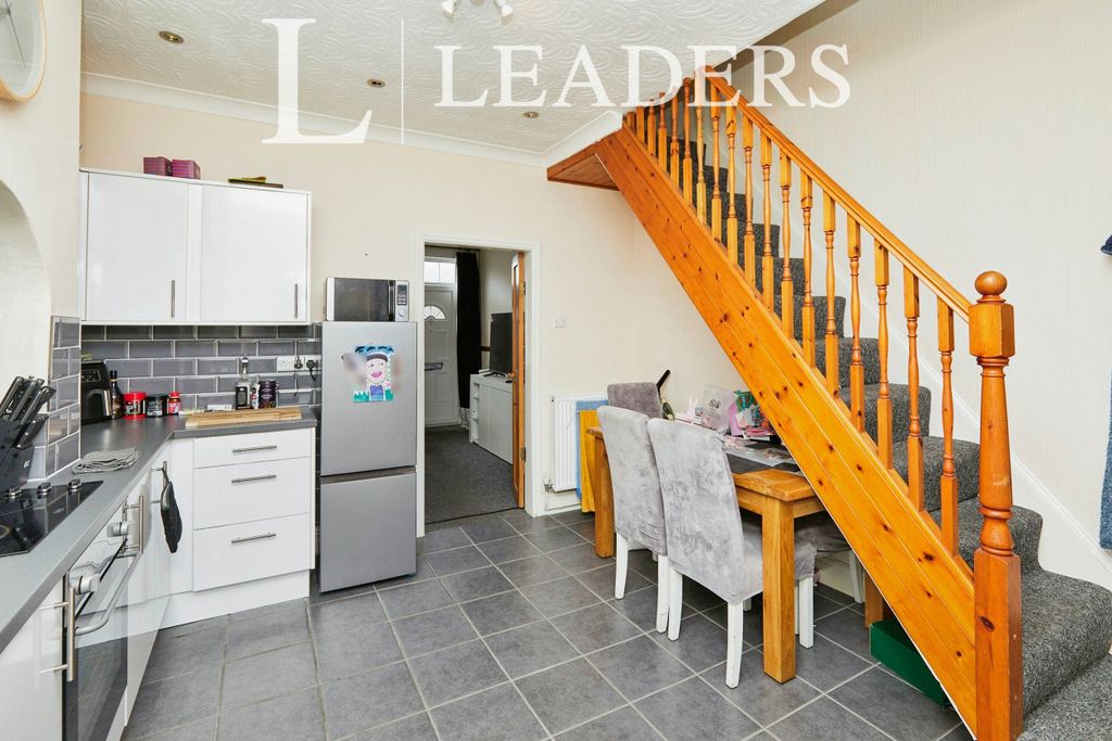 Property photo 3 of 10 Property Image