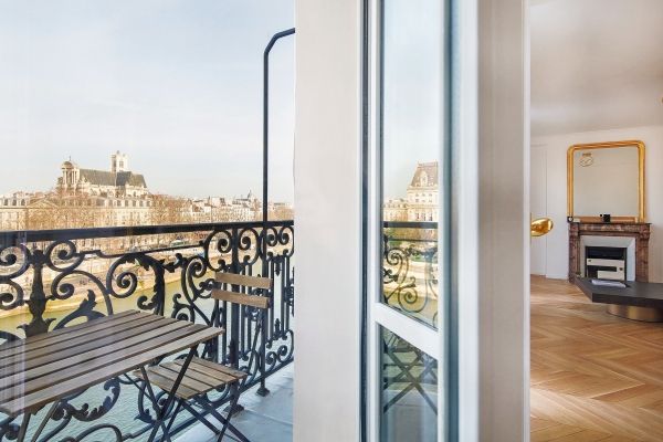 Property photo 2 of 3