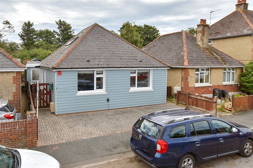Property photo 1 of 14 External (Brochure)