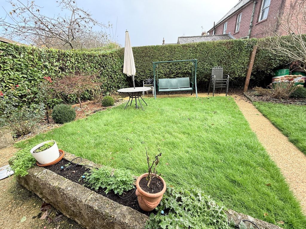 Property photo 2 of 14