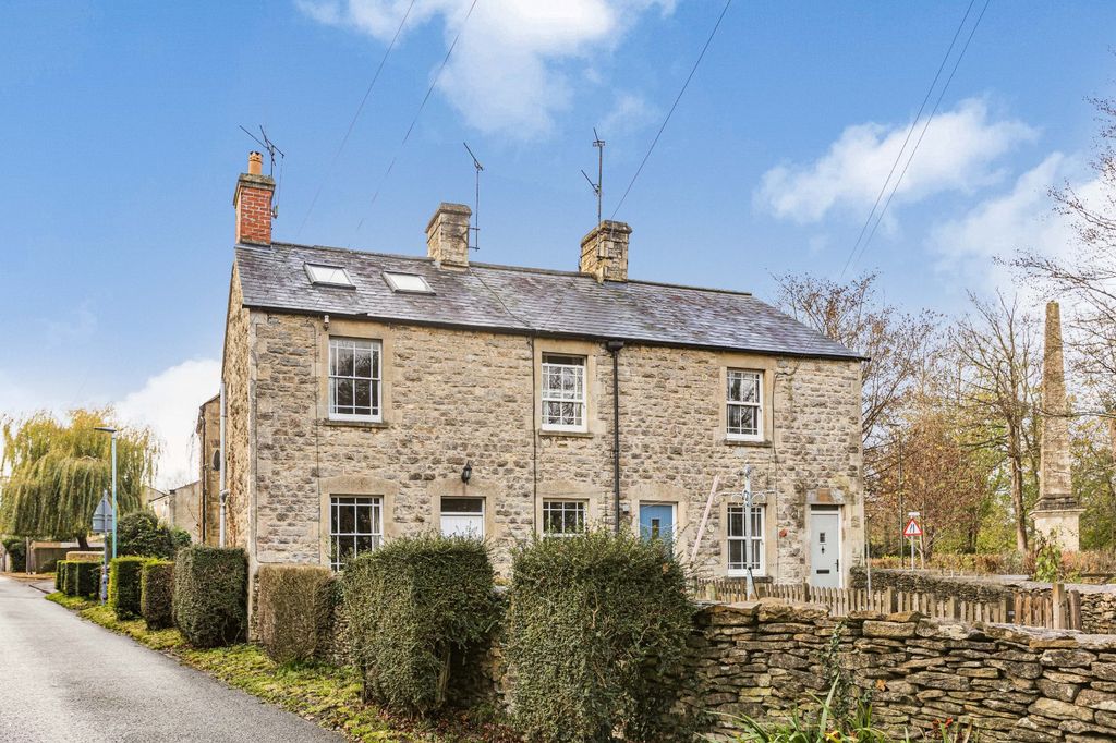 Property photo 1 of 20 Front