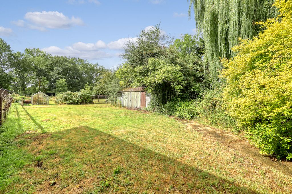 Property photo 3 of 16 Picture No. 18