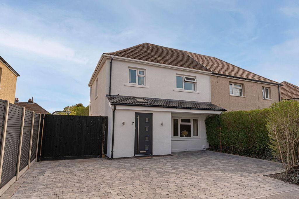 Property photo 1 of 45