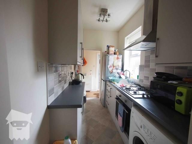 Property photo 3 of 7 03-31Fleetkitchen.Jpeg