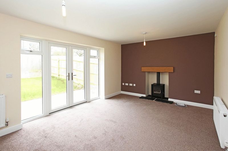 Property photo 2 of 10 Photo 2