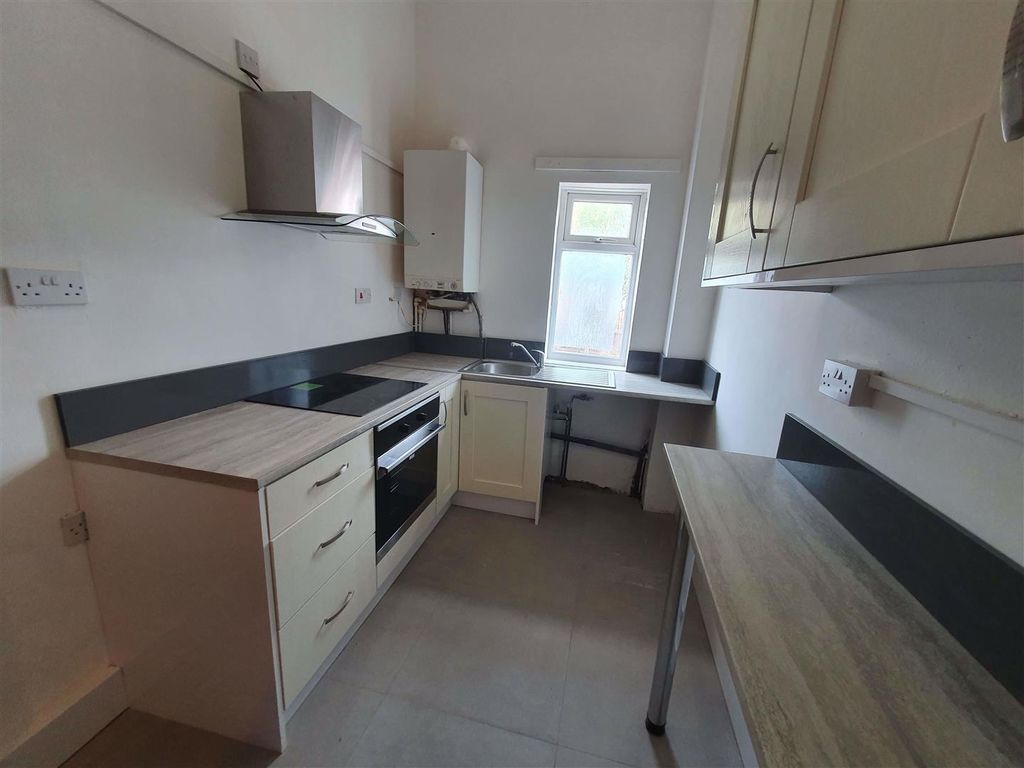 Property photo 1 of 7 1.Jpg