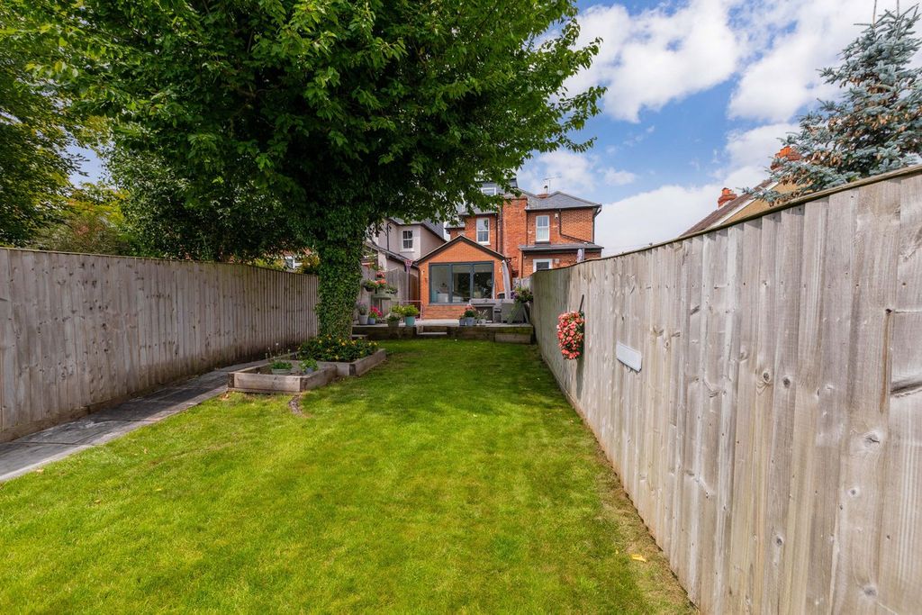 Property photo 3 of 19