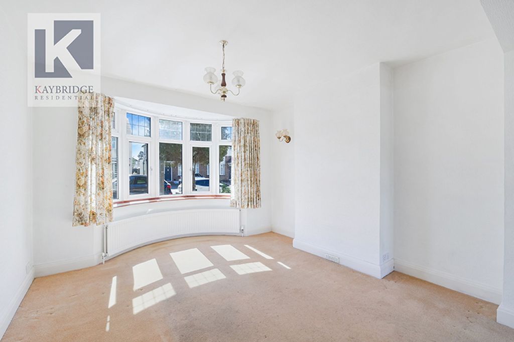 Property photo 3 of 12 River Way, Epsom - Kt19 0HQ