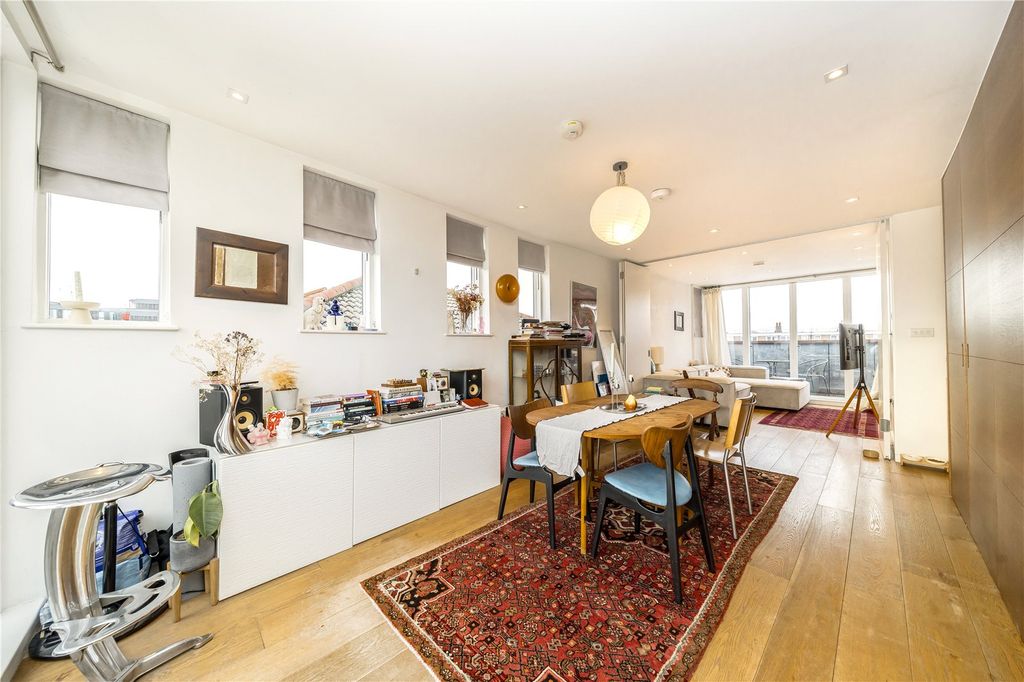 Property photo 2 of 9 Picture No. 01