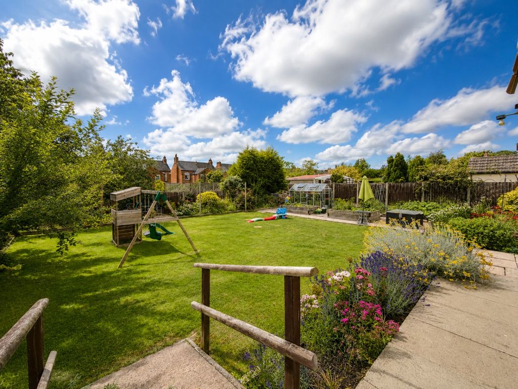 Property photo 1 of 25 4779013