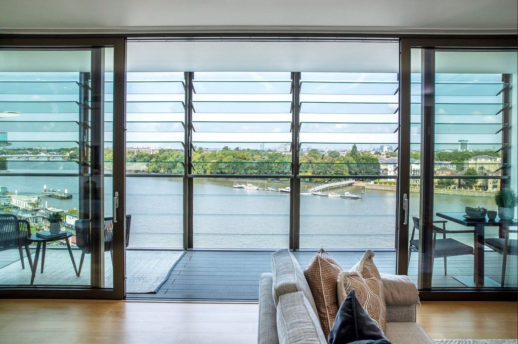 Property photo 1 of 26 View To Thames